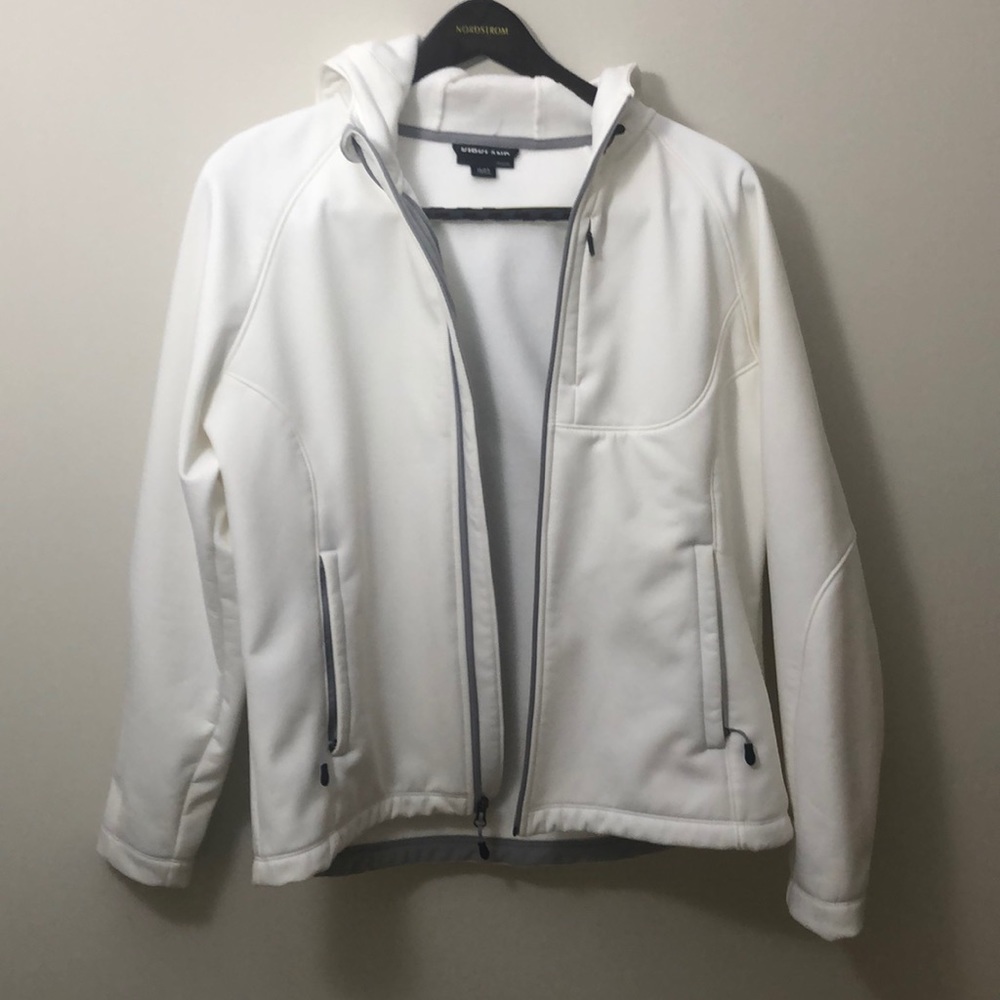 White jacket xl